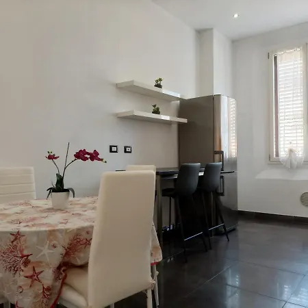 Luxury Station Lejlighed Bologna