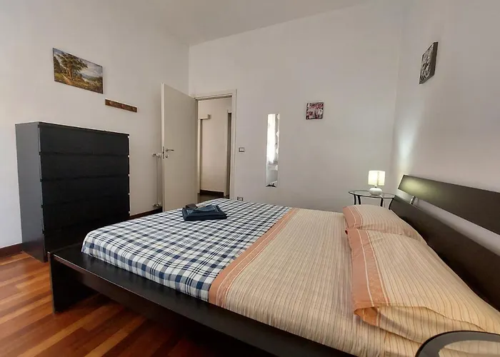 Luxury Station Bolonia