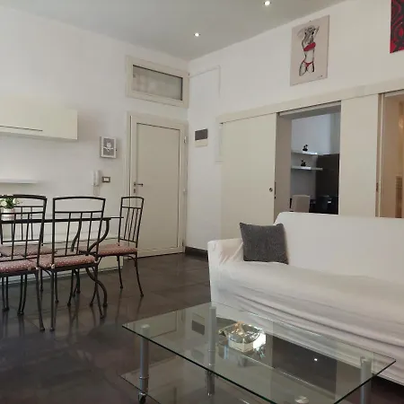 Luxury Station * Μπολόνια