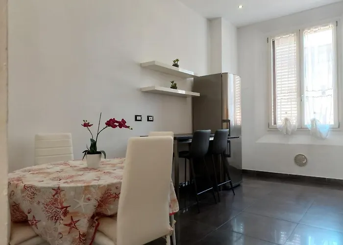 Luxury Station Apartment Bologna
